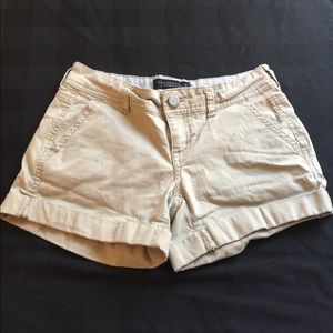 Aeropostale women/girls khaki shorts size 00